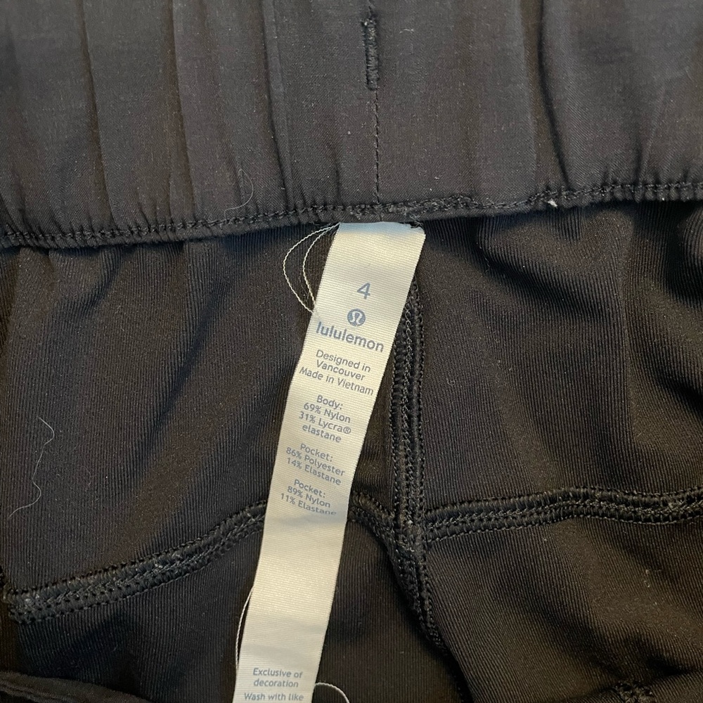 Lululemon Stretch Drawstring Pants/Work Pants - image 2